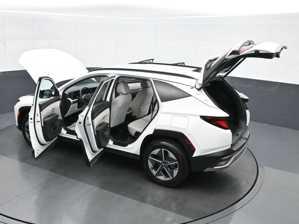 Used 2025 Hyundai Tucson SEL AWD/4WD image 38