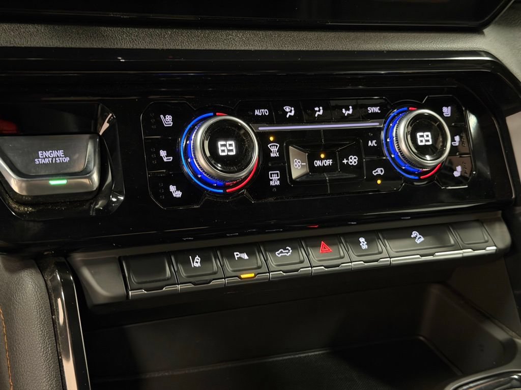 Certified 2025 GMC Sierra 2500 AT4 w/ AT4 Premium Plus Package AWD/4WD image 42