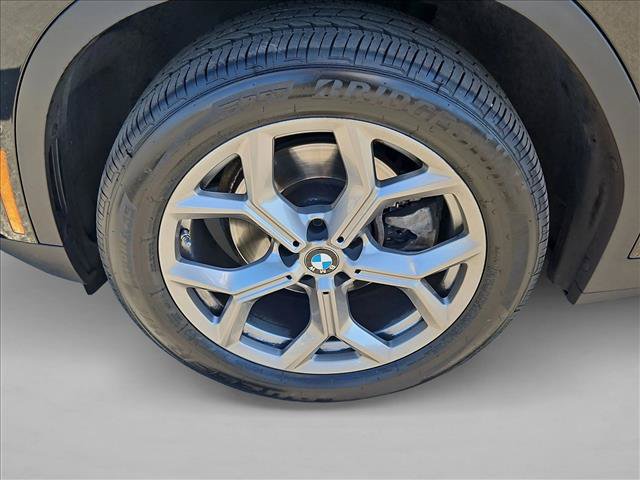 Used 2024 BMW X3 sDrive30i w/ Convenience Package RWD image 25