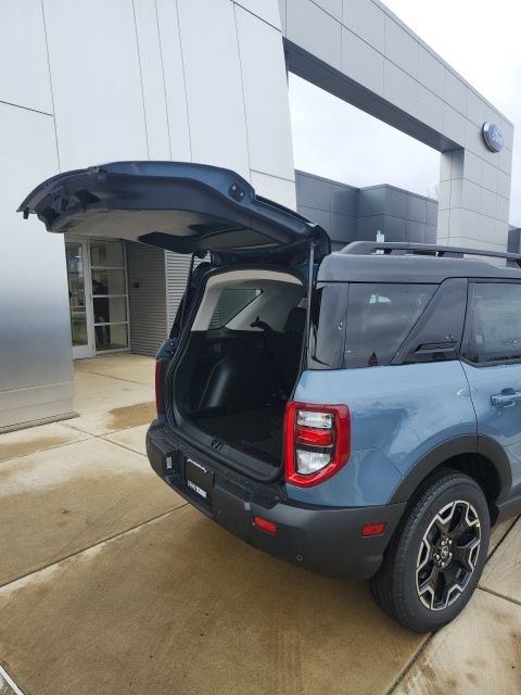 New 2025 Ford Bronco Sport Outer Banks w/ Outer Banks Tech Package+ AWD/4WD image 25