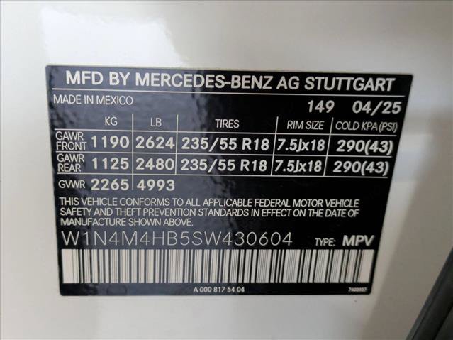 Certified 2025 Mercedes-Benz GLB 250 4MATIC image 27