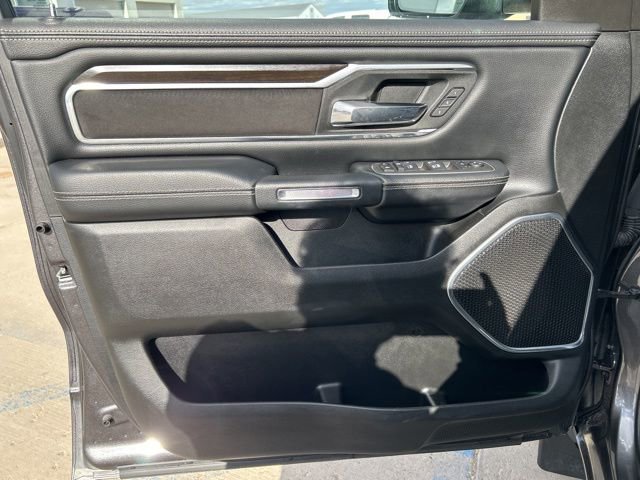 Used 2022 RAM 1500 Laramie AWD/4WD image 24