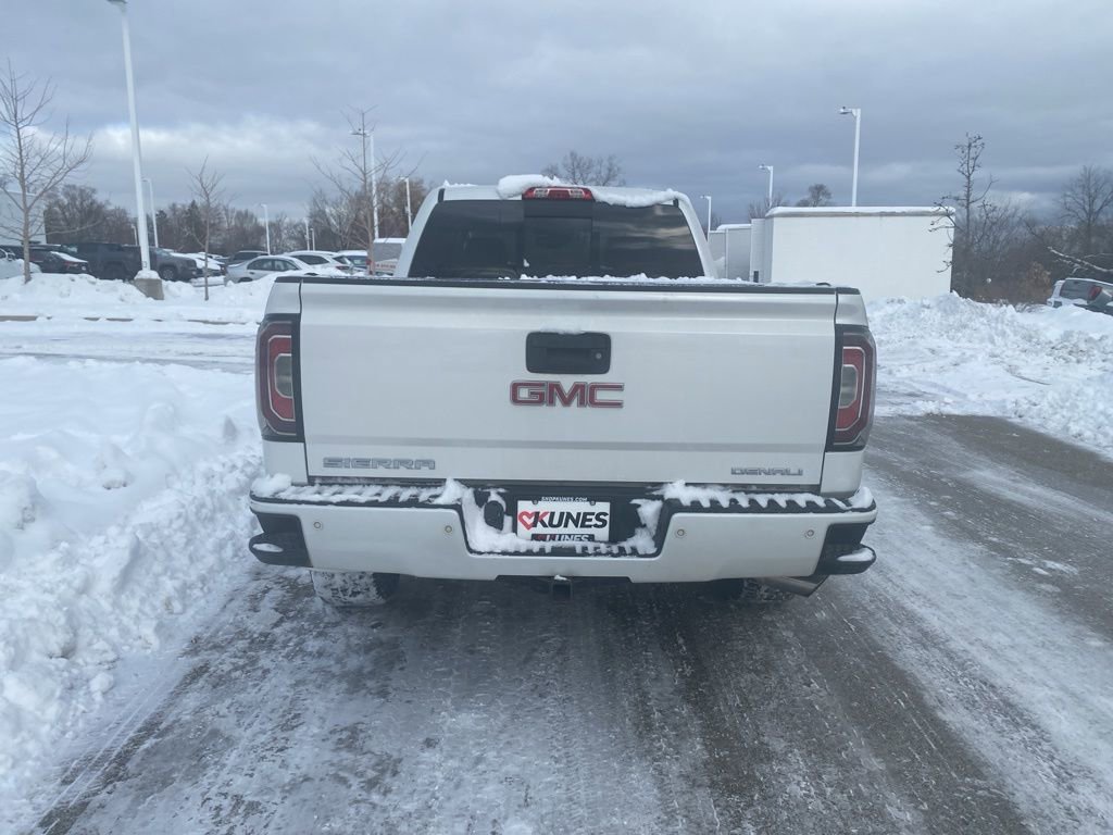Used 2017 GMC Sierra 1500 Denali image 4
