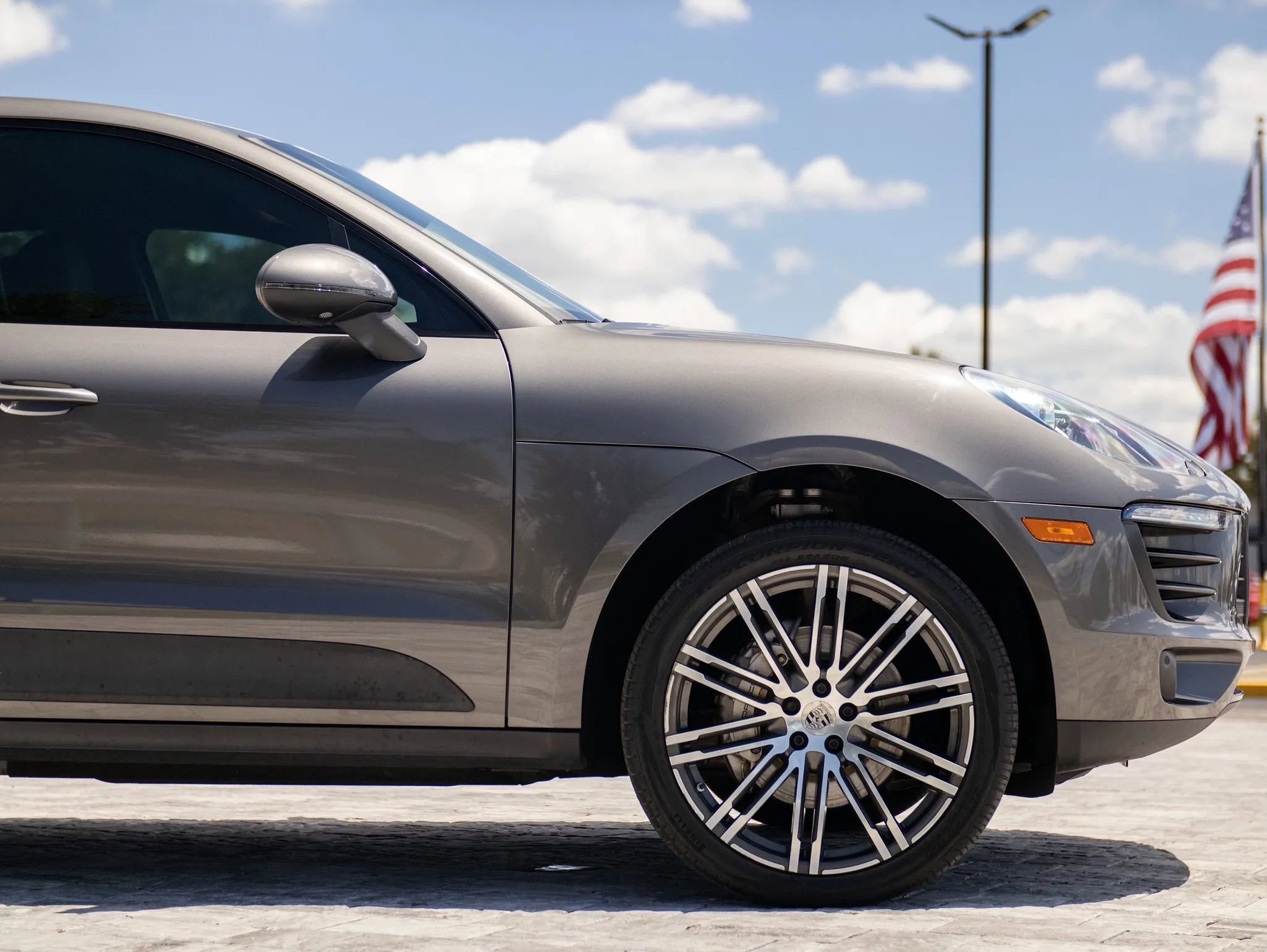 Used 2015 Porsche Macan S AWD/4WD image 18