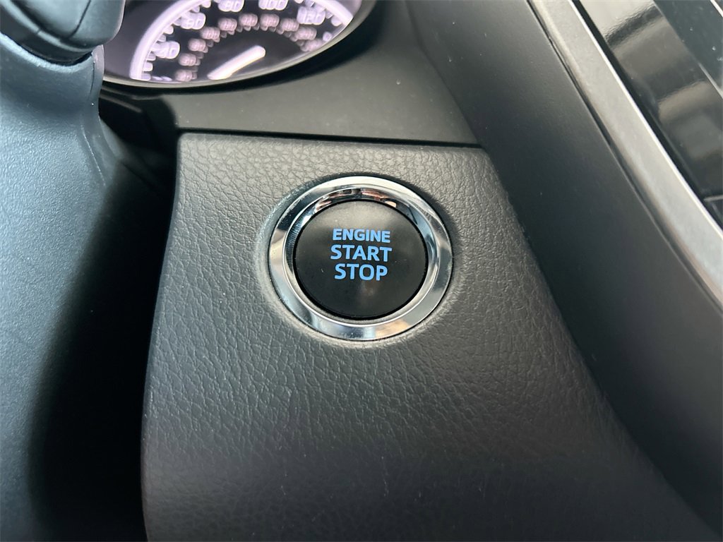 Used 2024 Toyota Camry SE w/ Convenience Package image 30