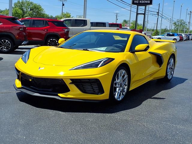 Used 2025 Chevrolet Corvette Stingray Preferred Conv w/ Z51 Performance Package RWD image 5