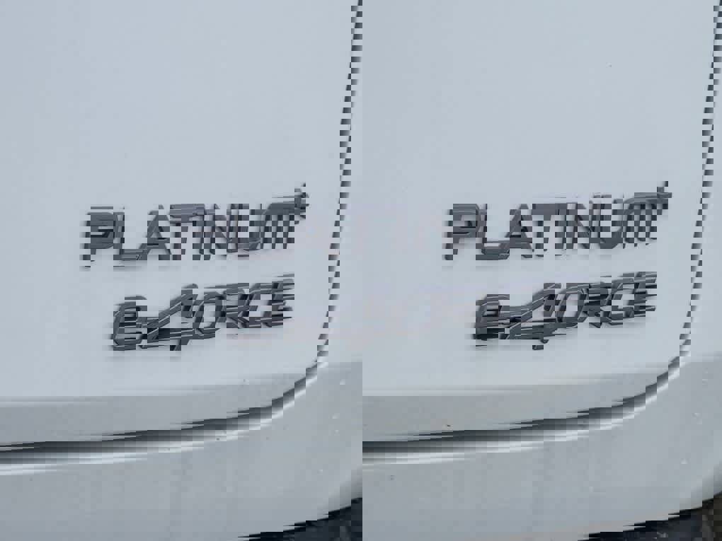 New 2025 Nissan Ariya Platinum image 20