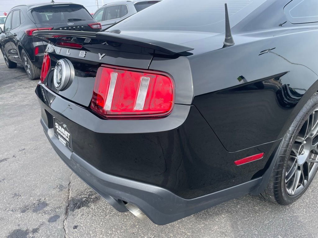 Used 2012 Ford Mustang Shelby GT500 w/ SVT Performance Pkg image 33