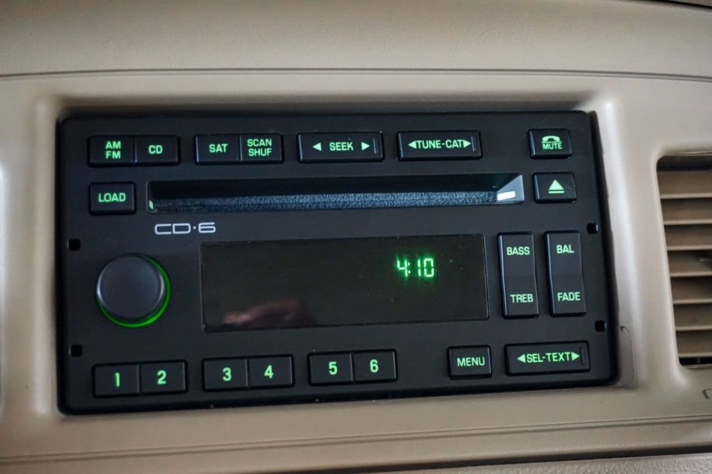 Used 2006 Mercury Grand Marquis LS image 21