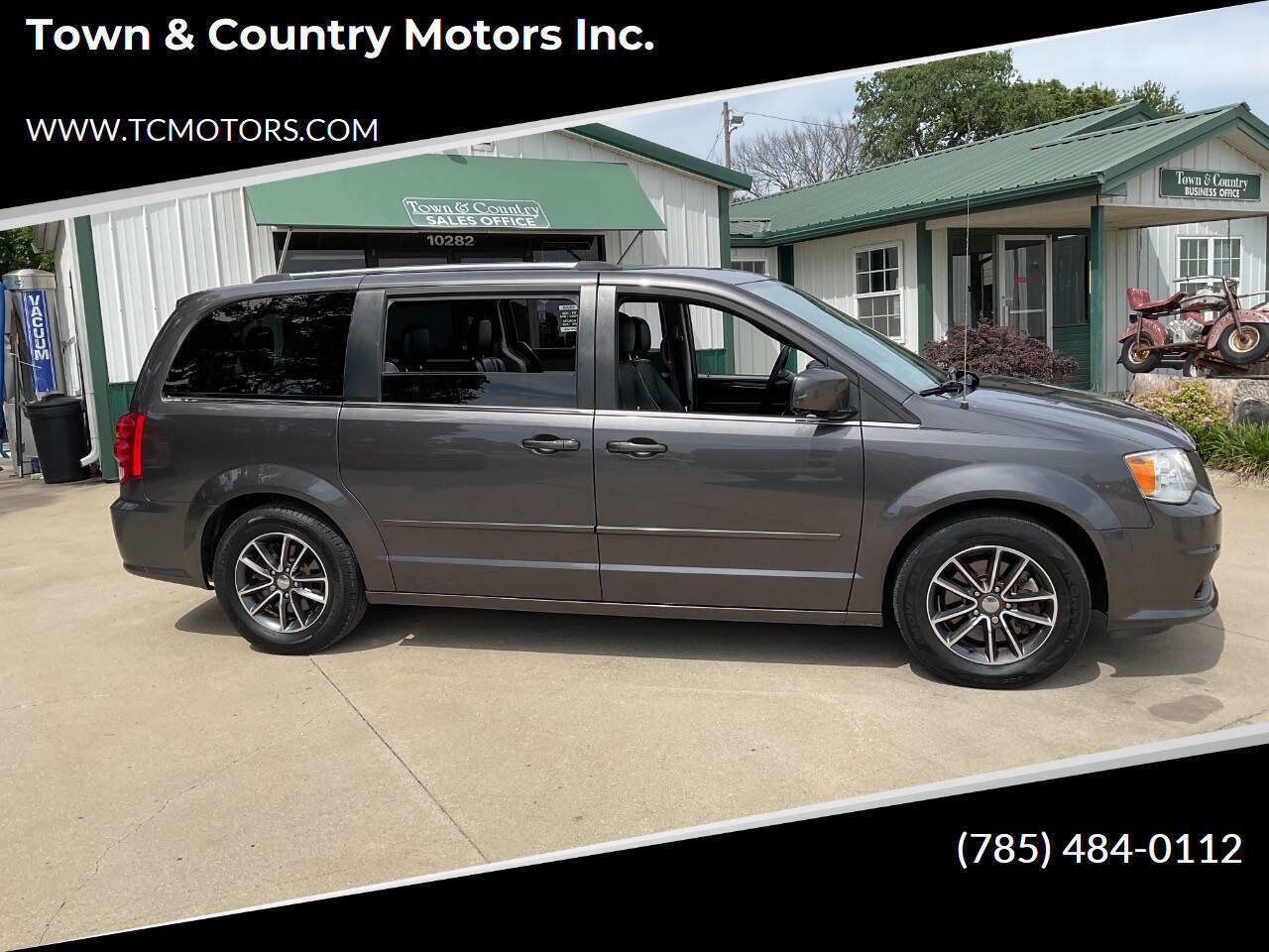 Used 2016 Dodge Grand Caravan SXT