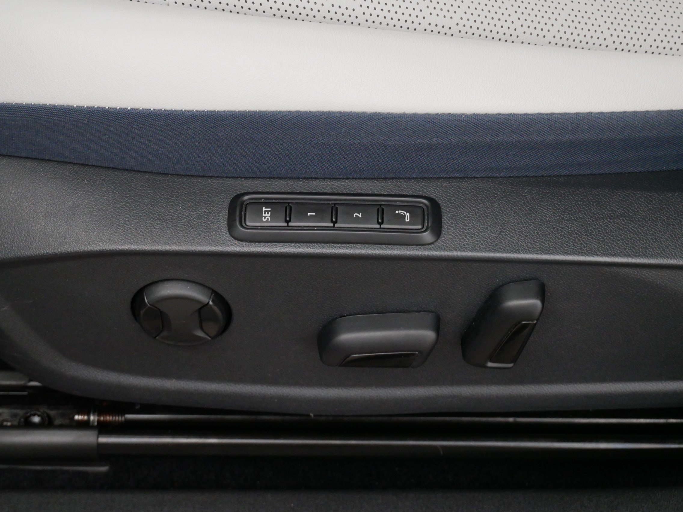 Certified 2023 Volkswagen ID.4 Pro S AWD/4WD image 20