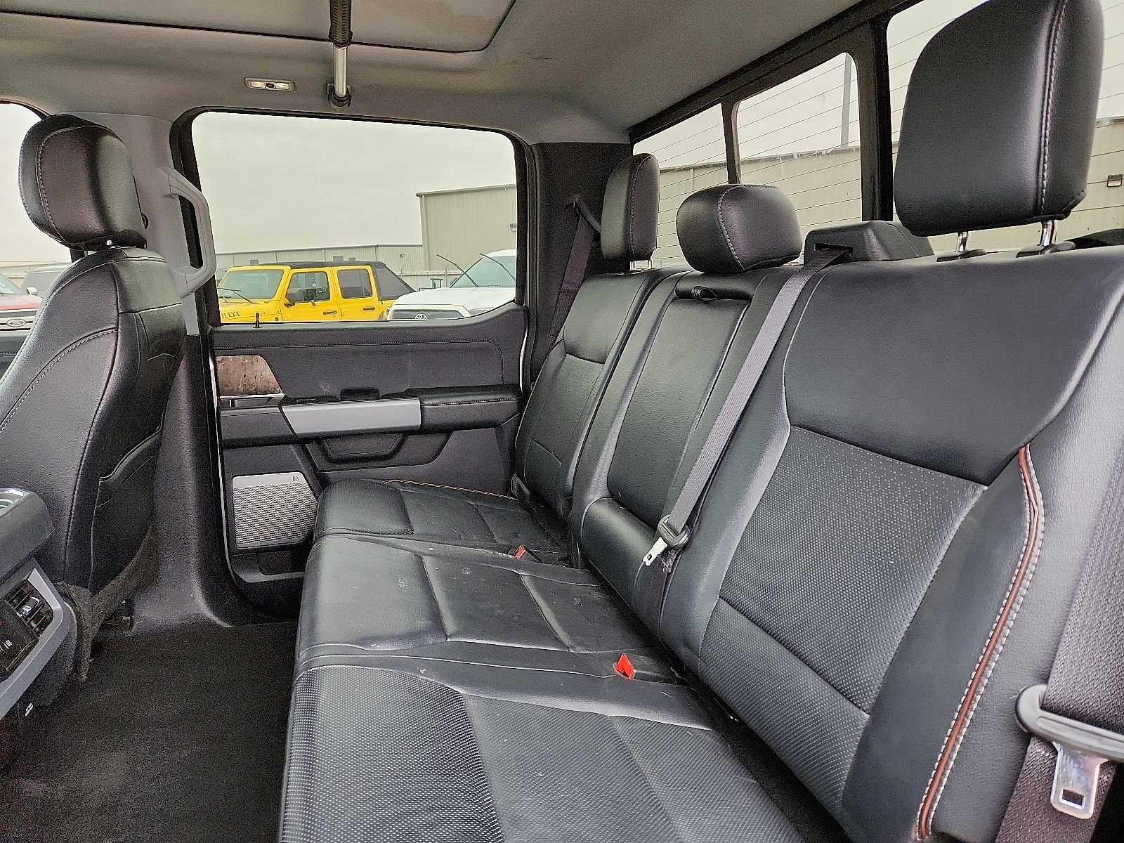 Used 2024 Ford F250 Lariat w/ Lariat Ultimate Package image 9