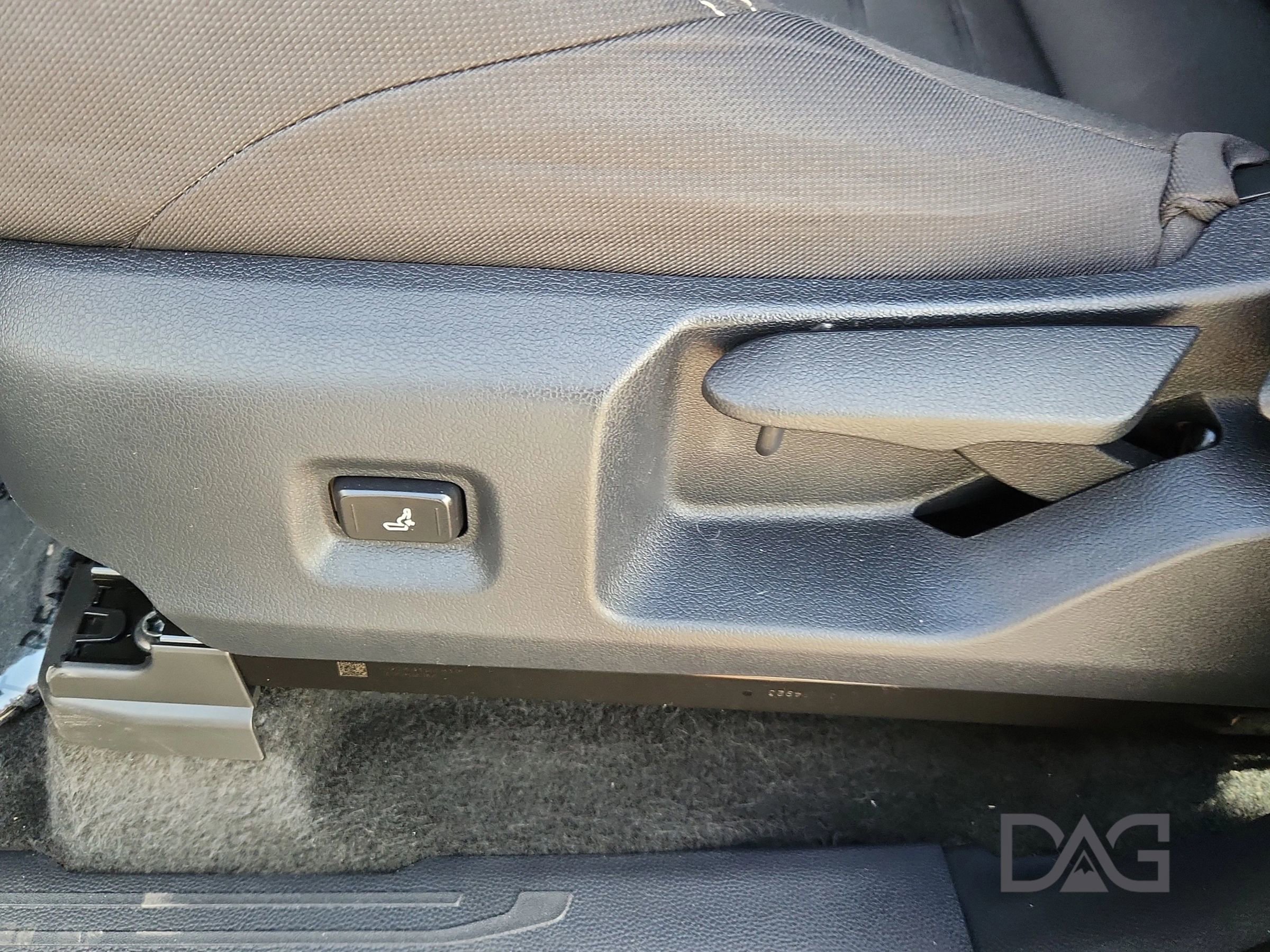 Used 2024 Toyota Tacoma TRD Off-Road image 15