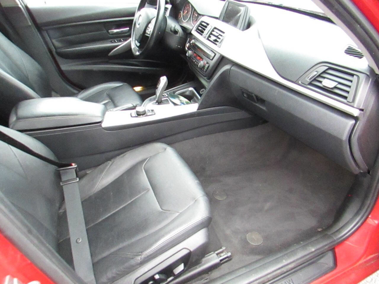 Used 2013 BMW 328i Sedan image 11