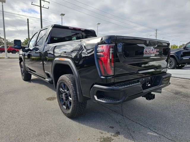 Used 2025 GMC Sierra 2500 AT4 w/ AT4 Premium Plus Package image 3