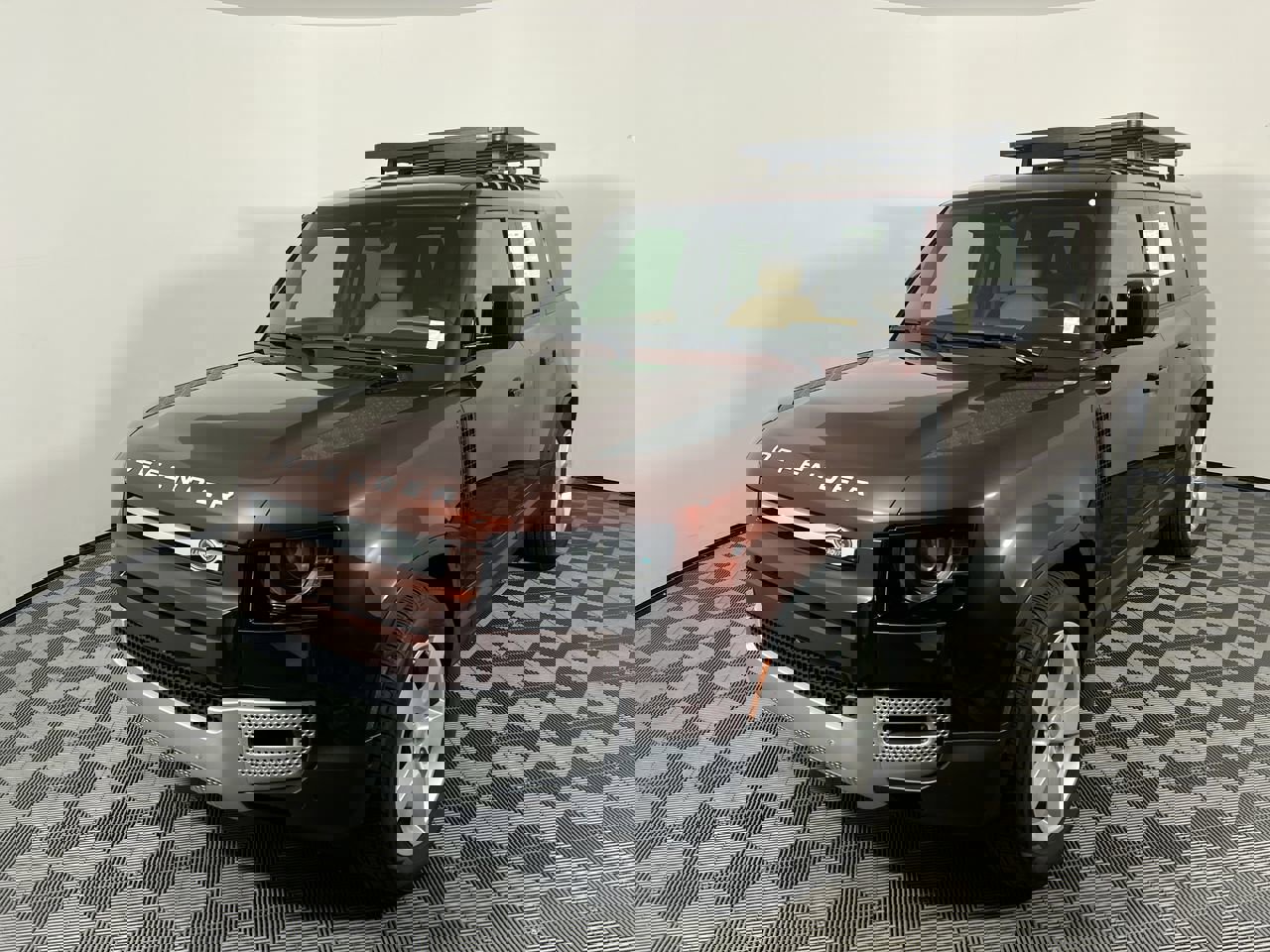 Used 2023 Land Rover Defender 130 SE AWD/4WD image 7