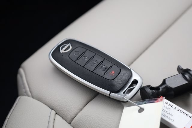 Certified 2025 Nissan Murano SL AWD/4WD image 28