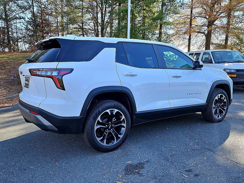 New 2026 Chevrolet Equinox LT image 5