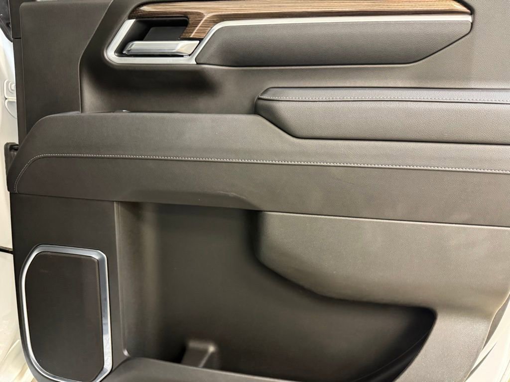 Used 2025 Chevrolet Silverado 2500 LT image 26