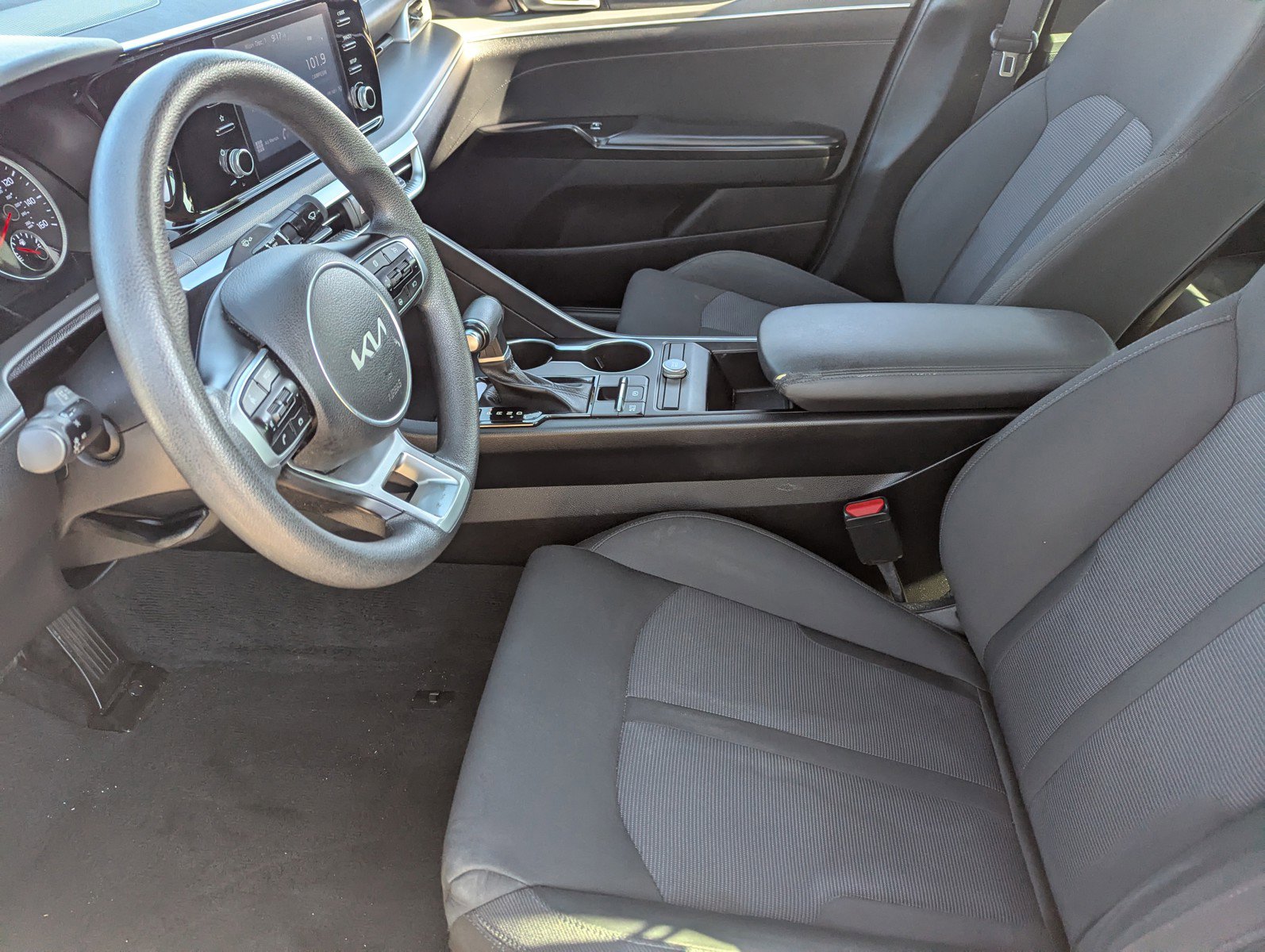 Used 2022 Kia K5 LXS image 26