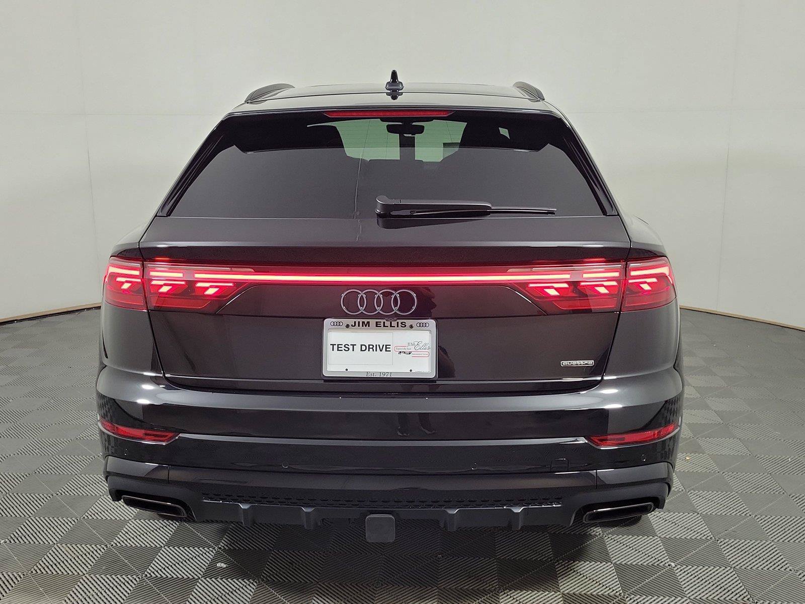 New 2027 Audi Q8 Prestige AWD/4WD image 5