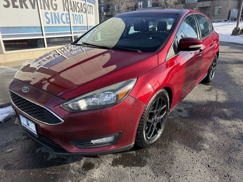 Used 2016 Ford Focus SE w/ Equipment Group 201A image 9