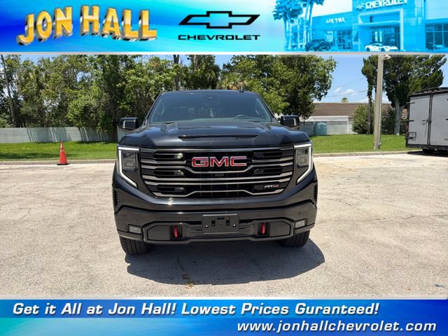 Used 2025 GMC Sierra 1500 AT4 w/ AT4 Premium Package AWD/4WD image 16