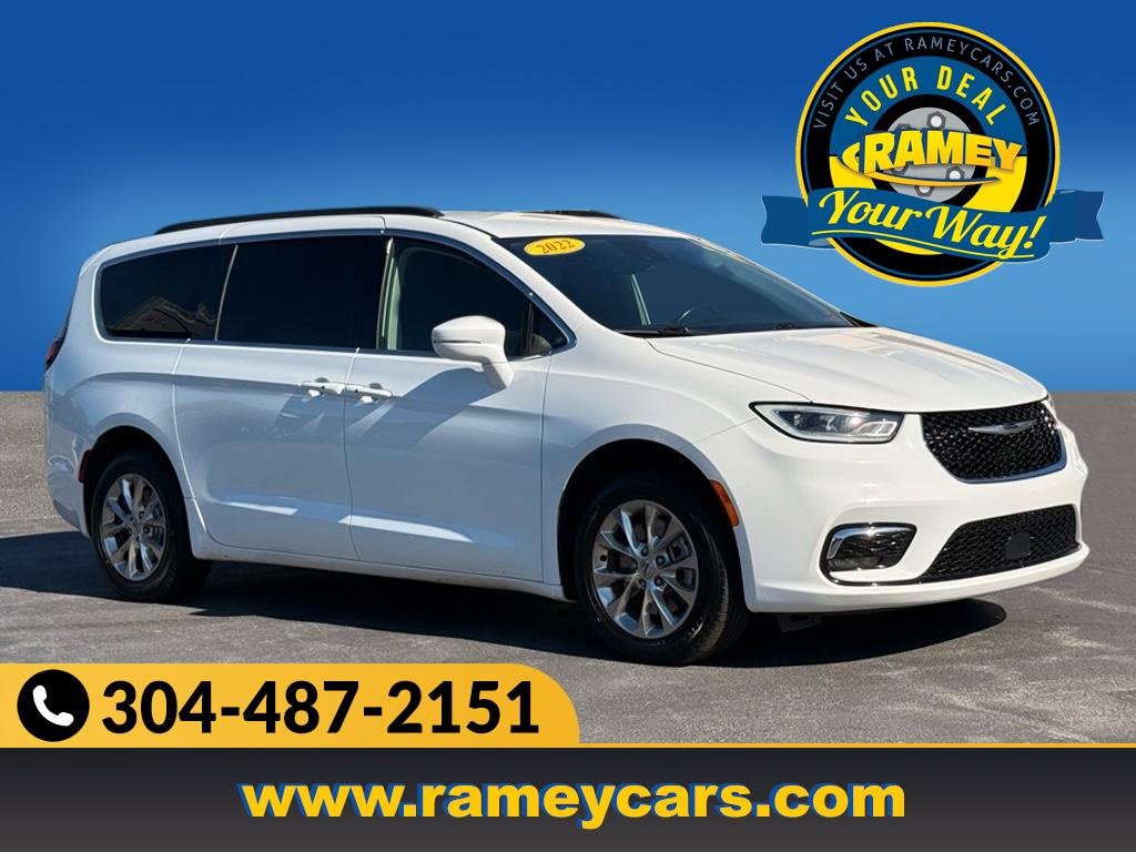 Used 2022 Chrysler Pacifica Touring-L image 1