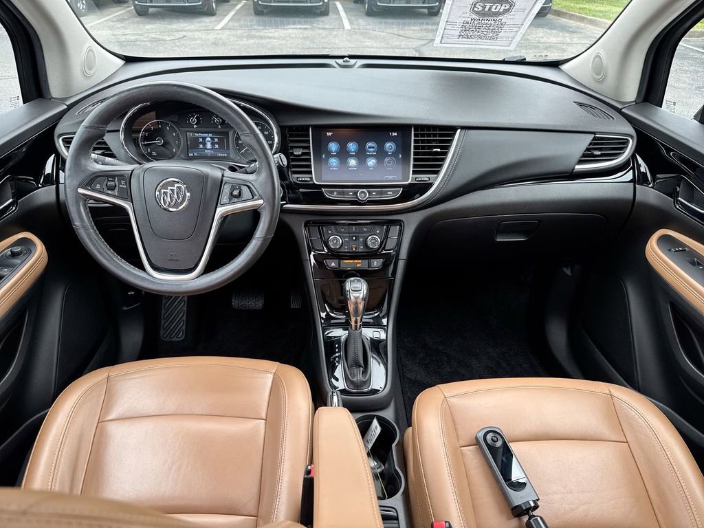 Used 2018 Buick Encore Essence w/ Experience Buick Package AWD/4WD image 10
