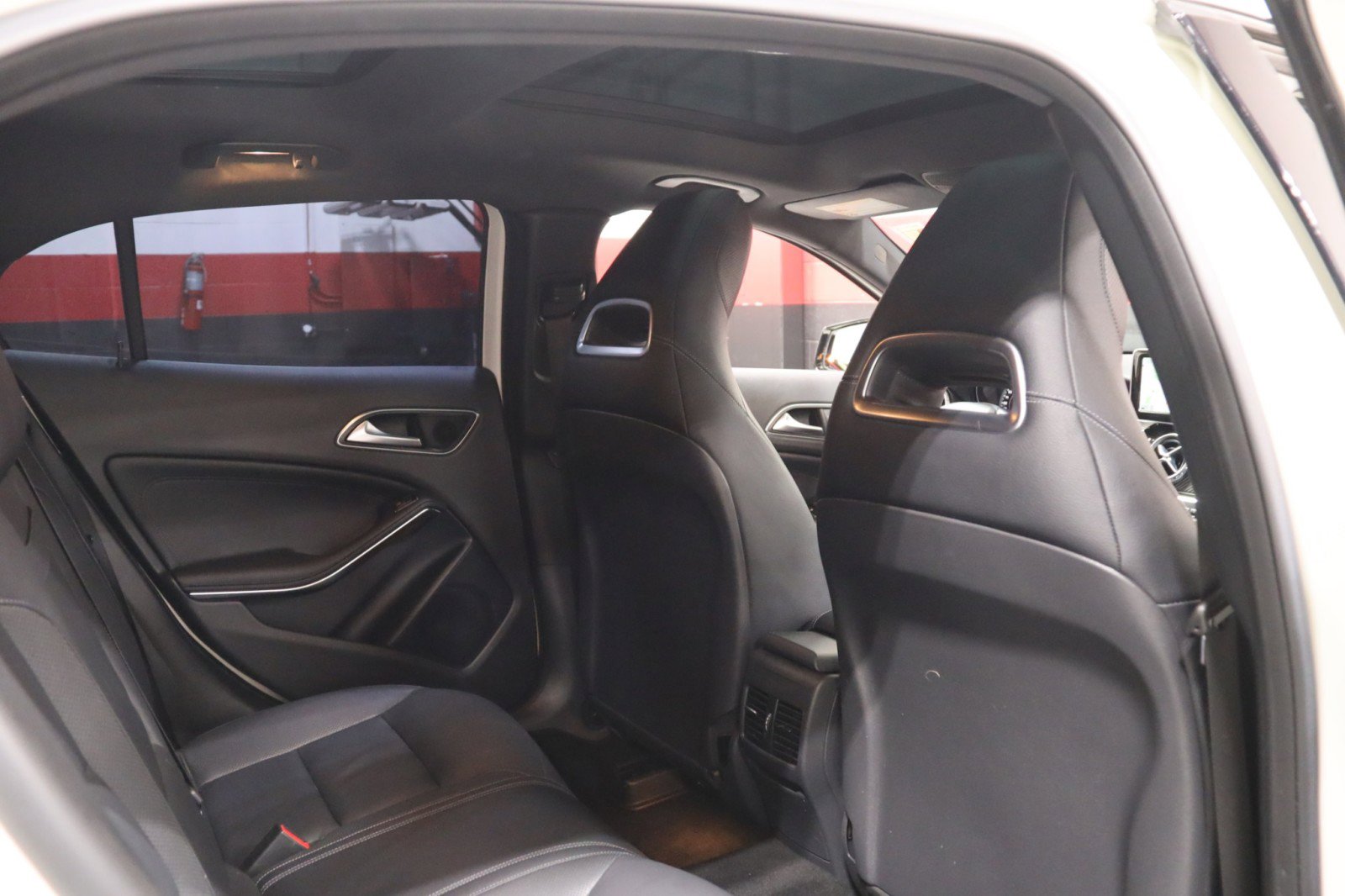 Used 2015 Mercedes-Benz GLA 45 AMG 4MATIC image 50