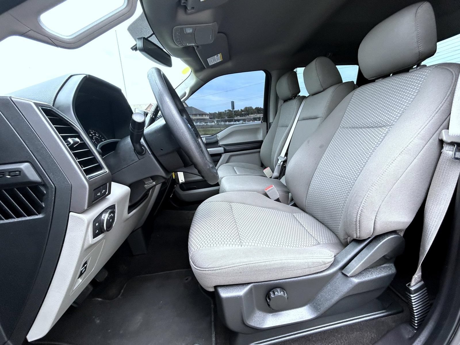 Used 2018 Ford F150 XLT AWD/4WD image 11