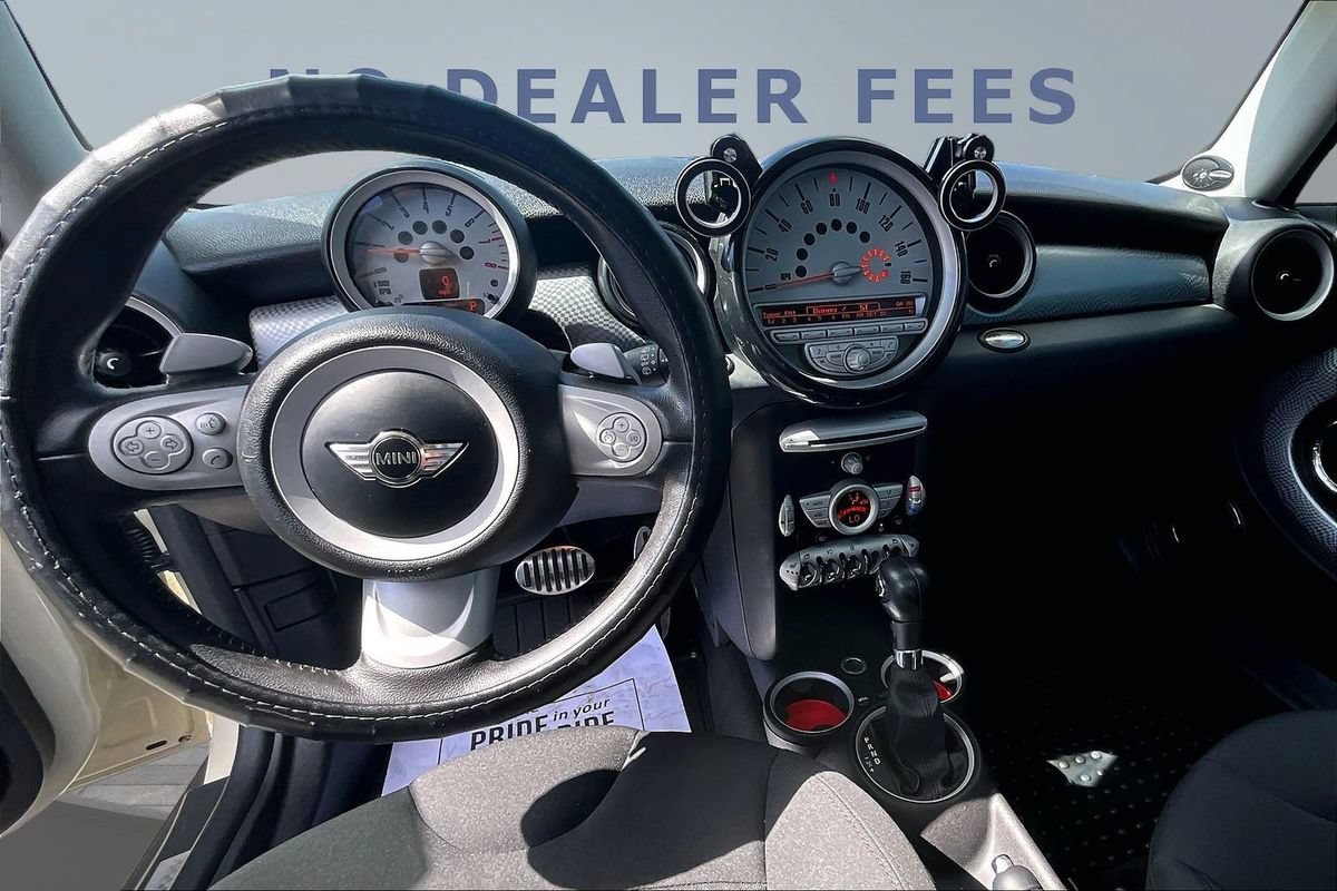 Used 2010 MINI Cooper S FWD image 7