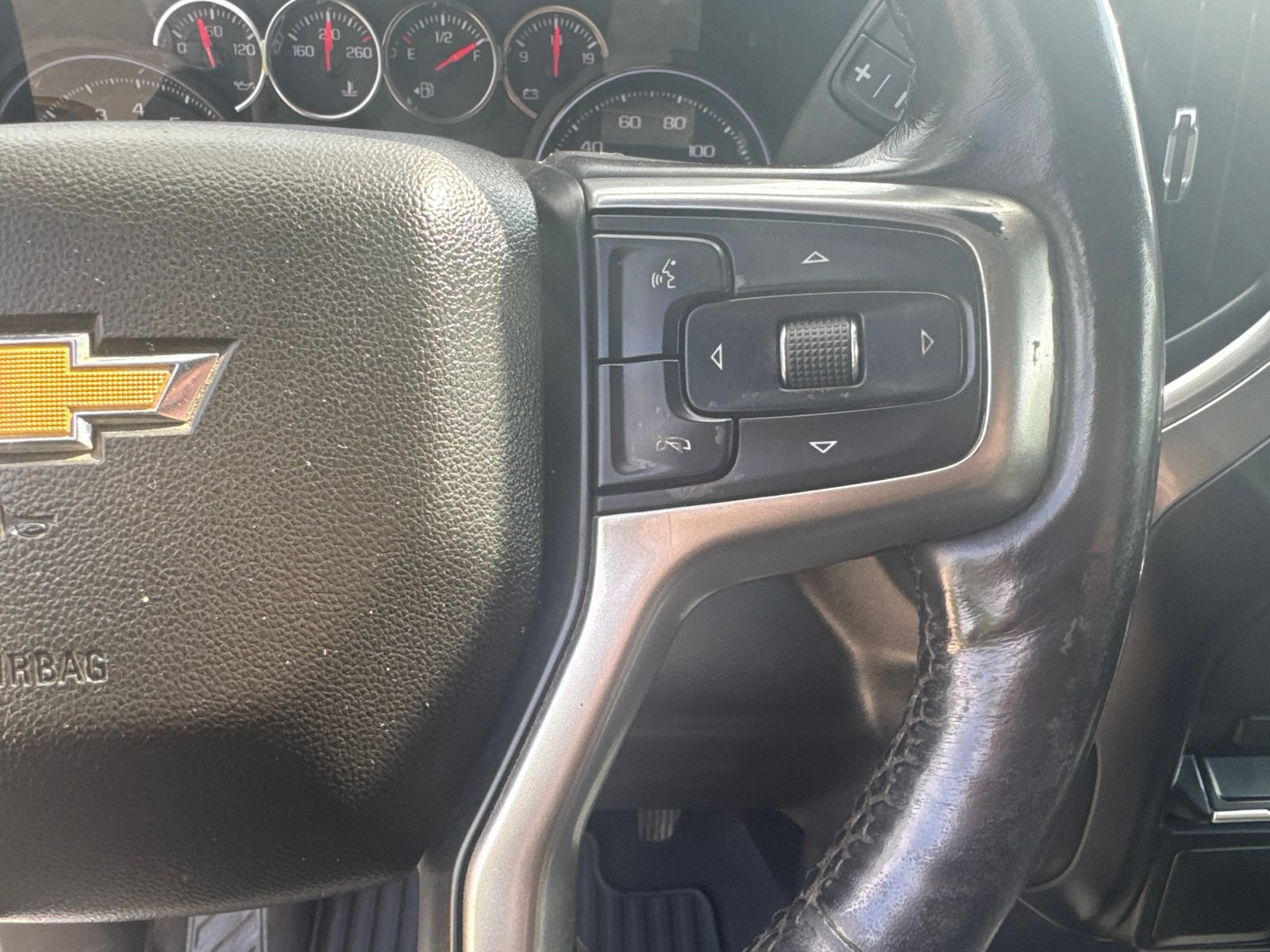 Used 2019 Chevrolet Silverado 1500 LT w/ All-Star Edition AWD/4WD image 25