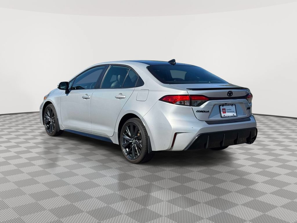 Used 2023 Toyota Corolla XSE FWD image 5