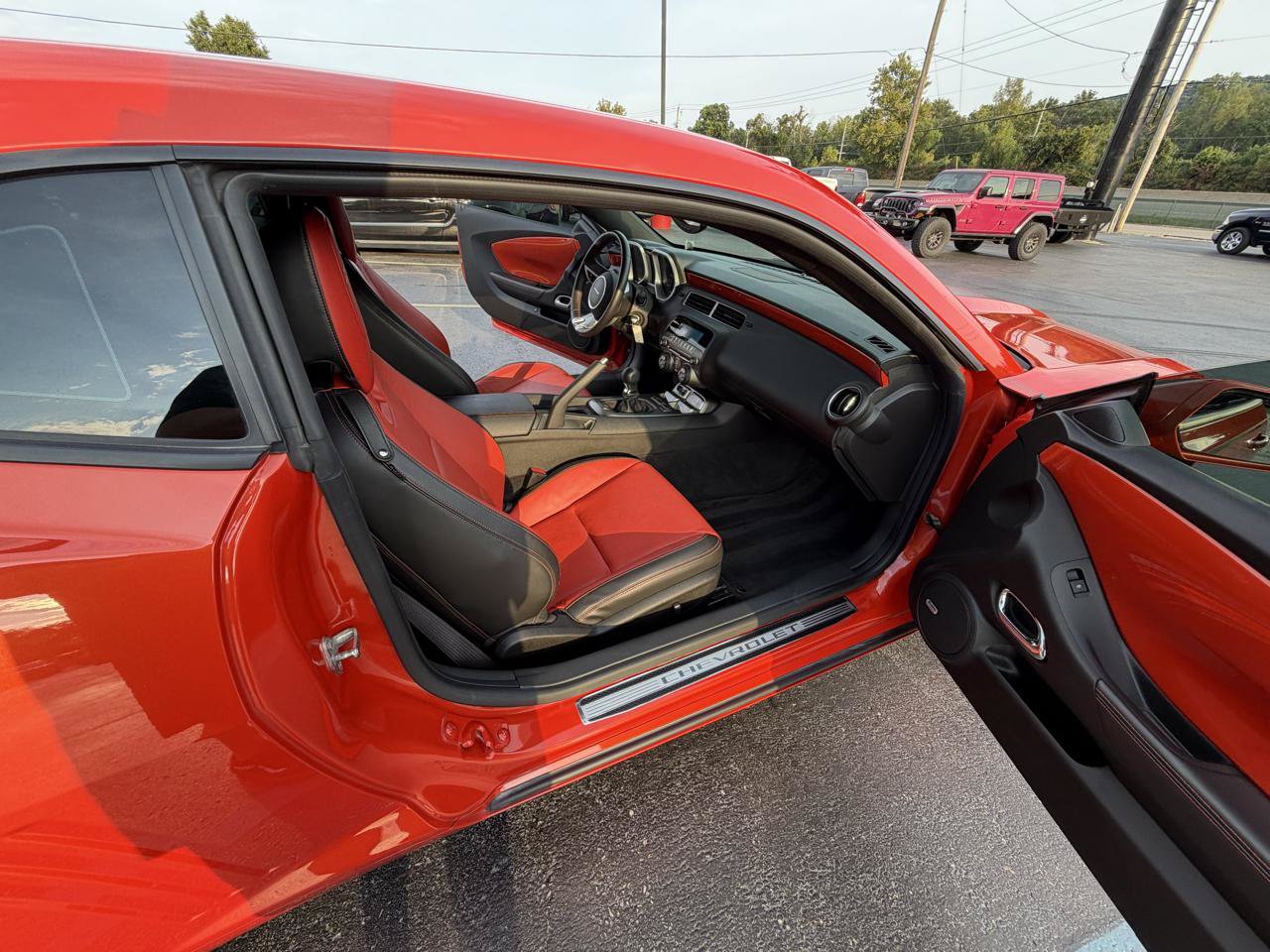 Used 2010 Chevrolet Camaro SS w/ RS Package RWD image 32