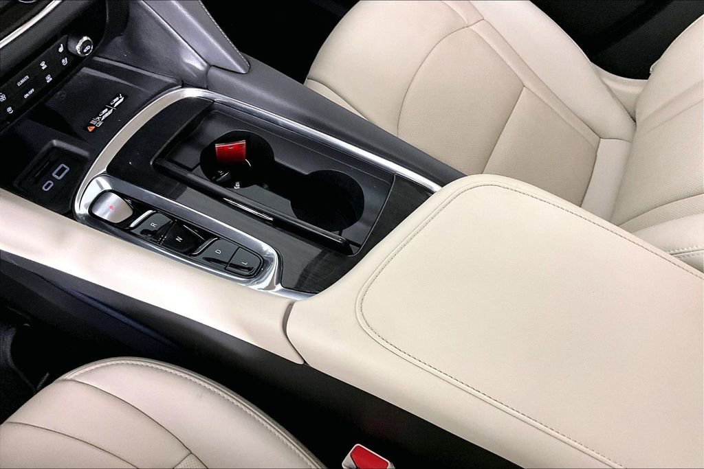 Used 2023 Buick Enclave Premium AWD/4WD image 18