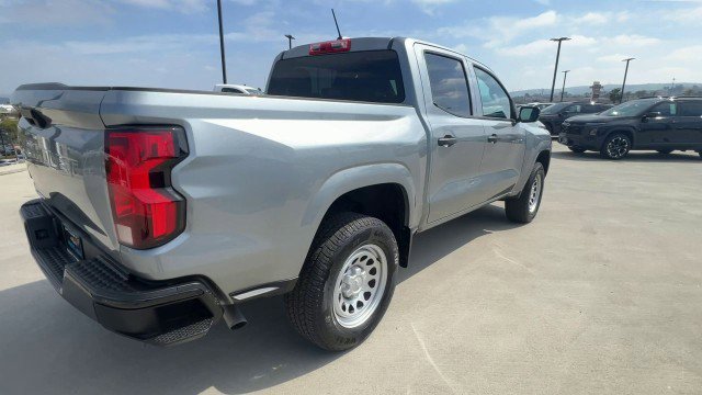 Used 2024 Chevrolet Colorado W/T image 8