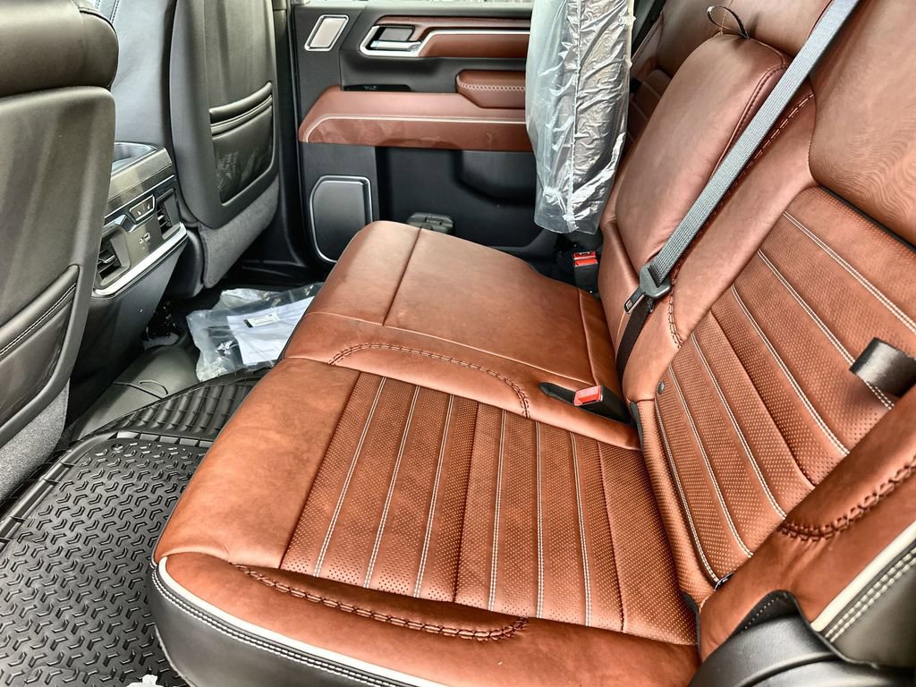 New 2026 GMC Sierra 2500 Denali Ultimate w/ Max Trailering Package image 16