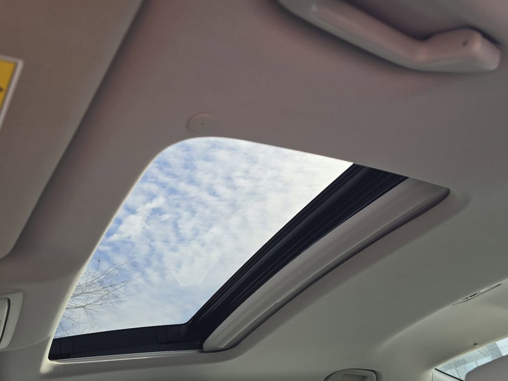 Used 2018 Honda Accord EX-L image 9