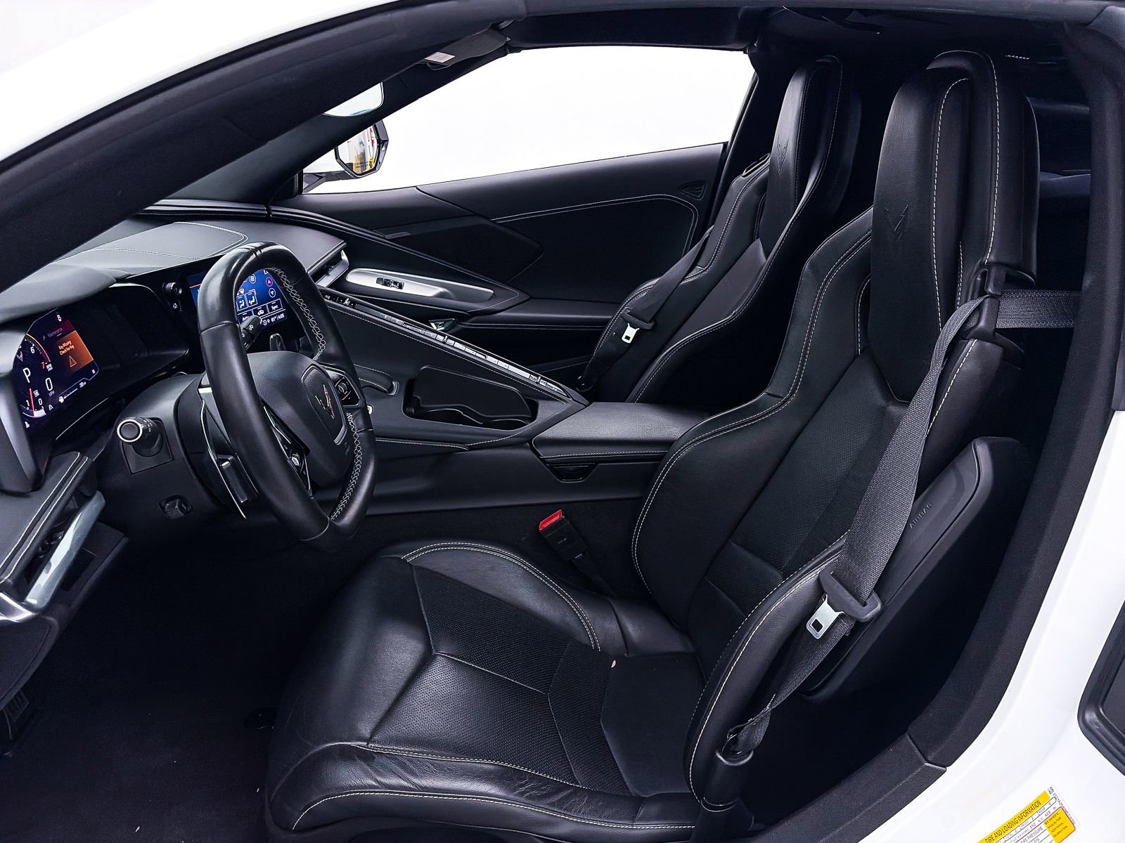 Used 2021 Chevrolet Corvette Stingray Coupe w/ Engine Appearance Package image 19