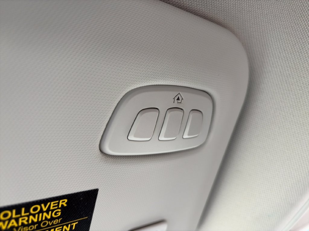 Used 2024 Ford Escape Platinum AWD/4WD image 25