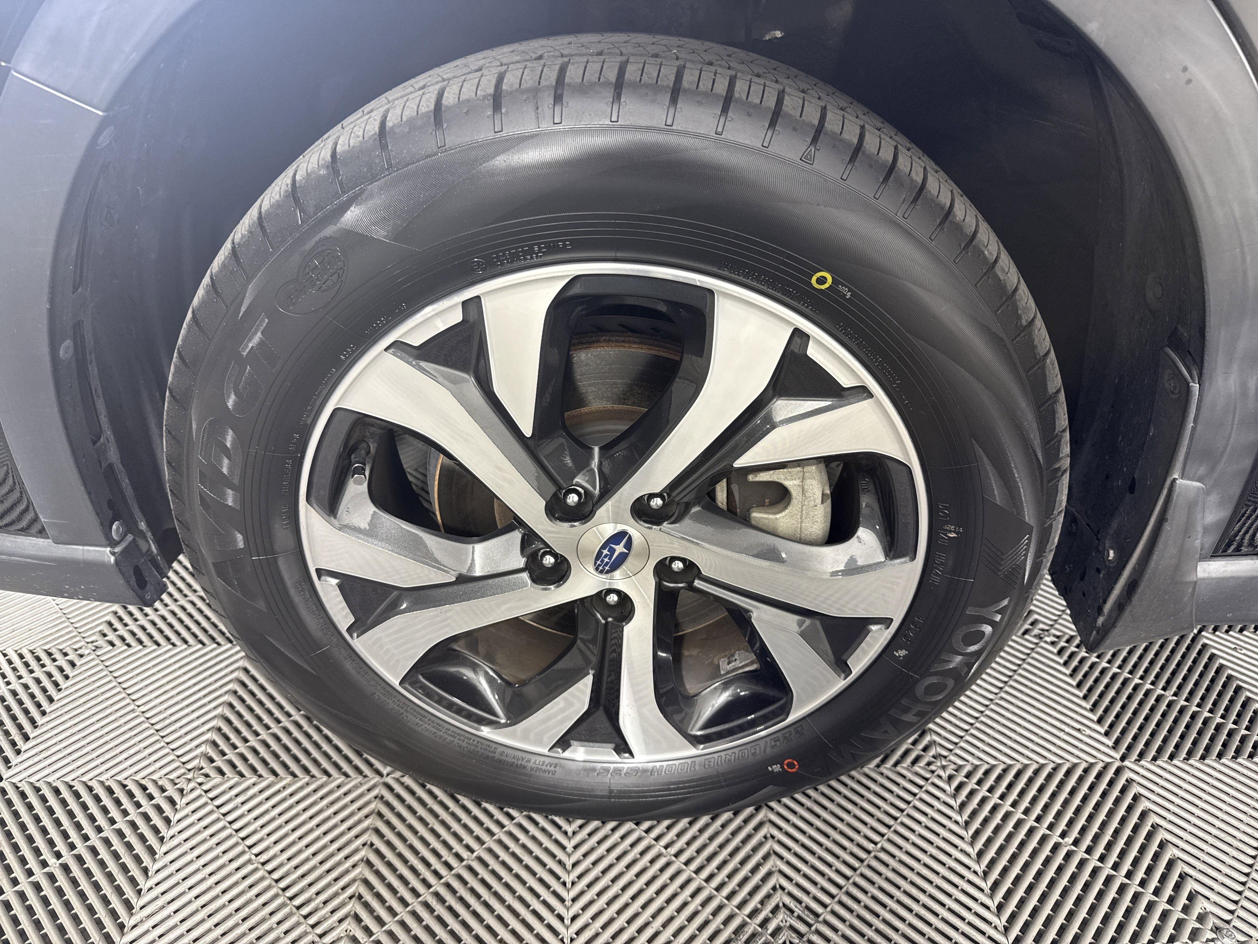 Used 2021 Subaru Outback Touring XT AWD/4WD image 24