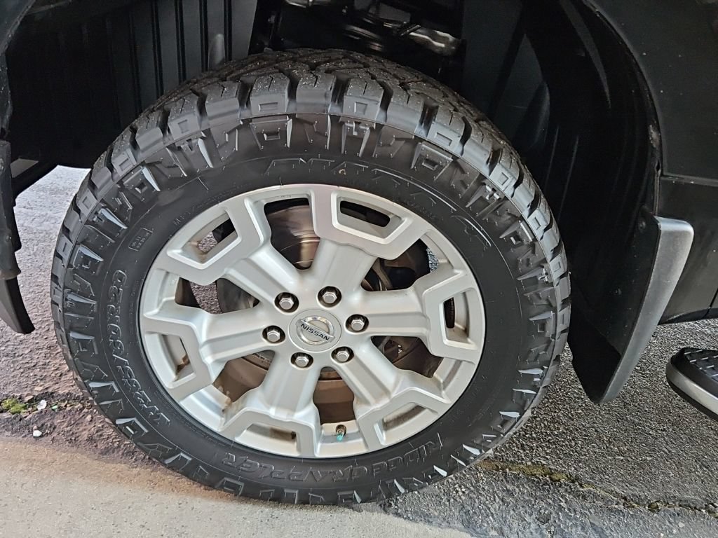 Used 2016 Nissan Titan SL AWD/4WD image 31