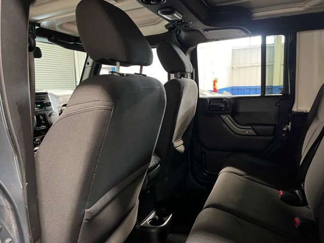 Used 2017 Jeep Wrangler Unlimited Sport w/ Quick Order Package 24S AWD/4WD image 17