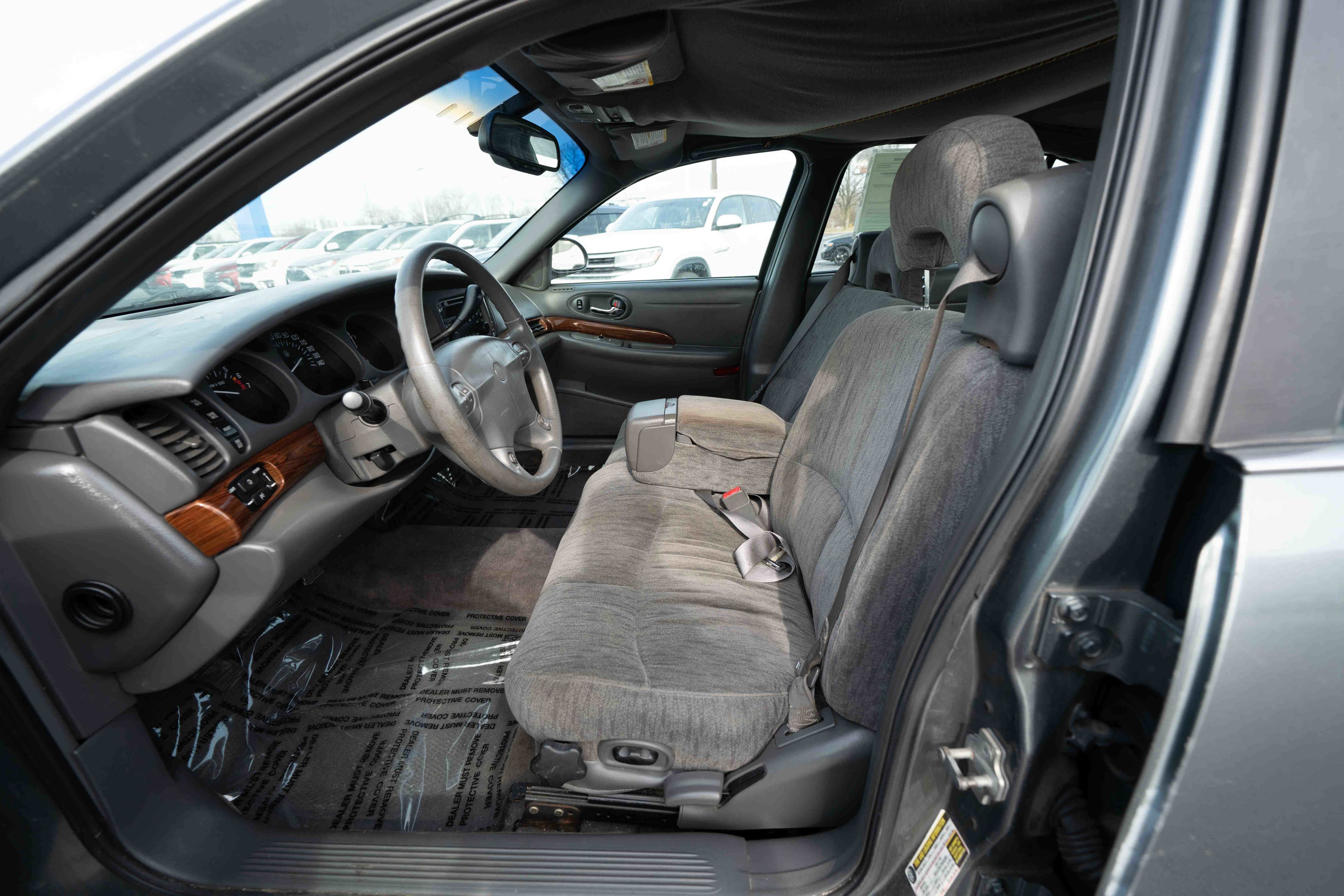 Used 2005 Buick Le Sabre Custom image 9