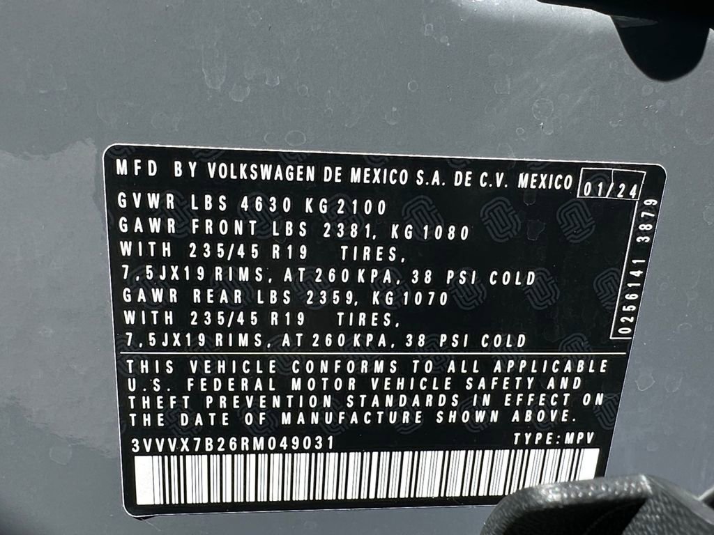 Used 2024 Volkswagen Taos SE w/ Panoramic Sunroof Package AWD/4WD image 28