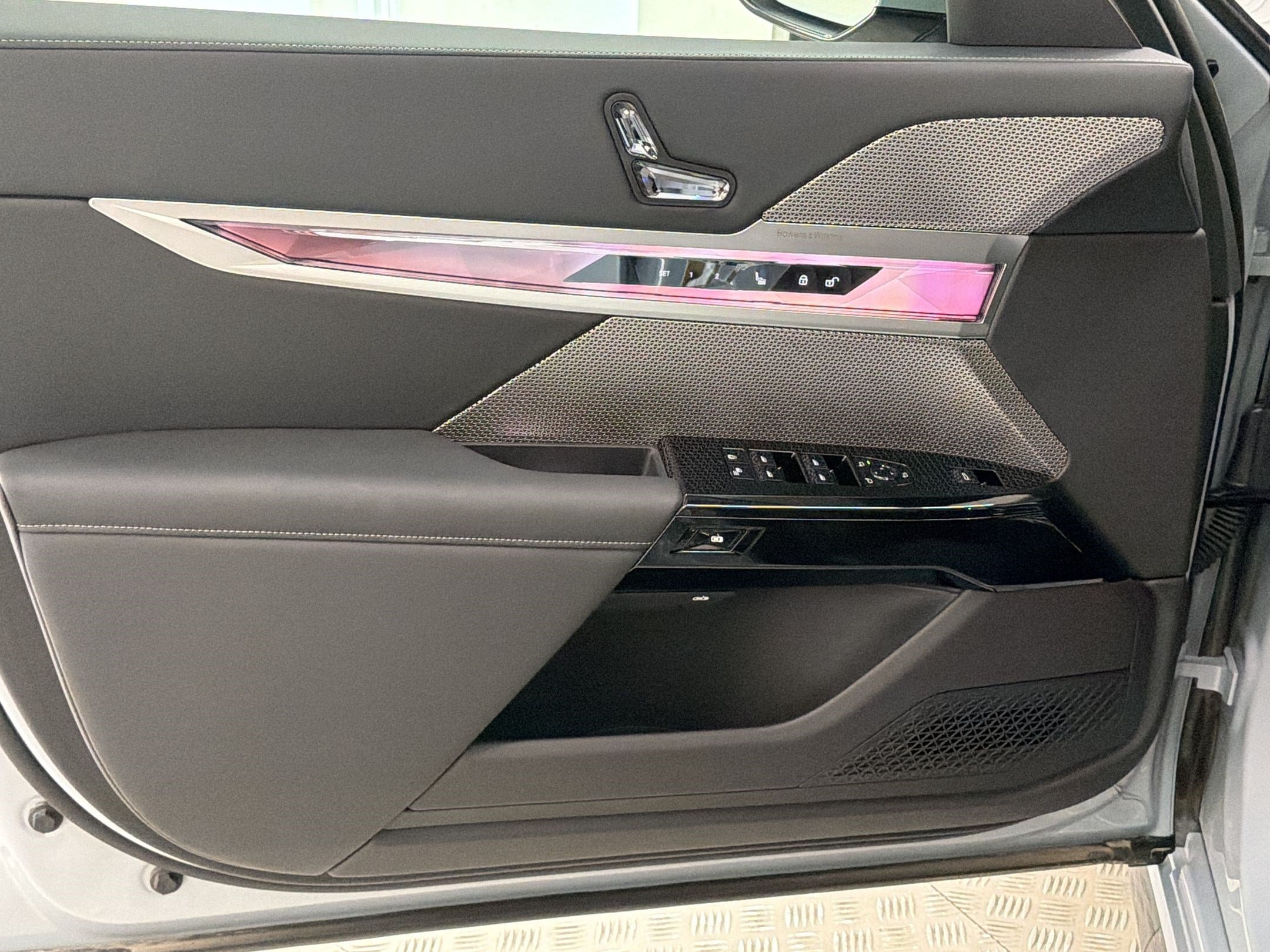 New 2026 BMW 740i xDrive AWD/4WD image 13