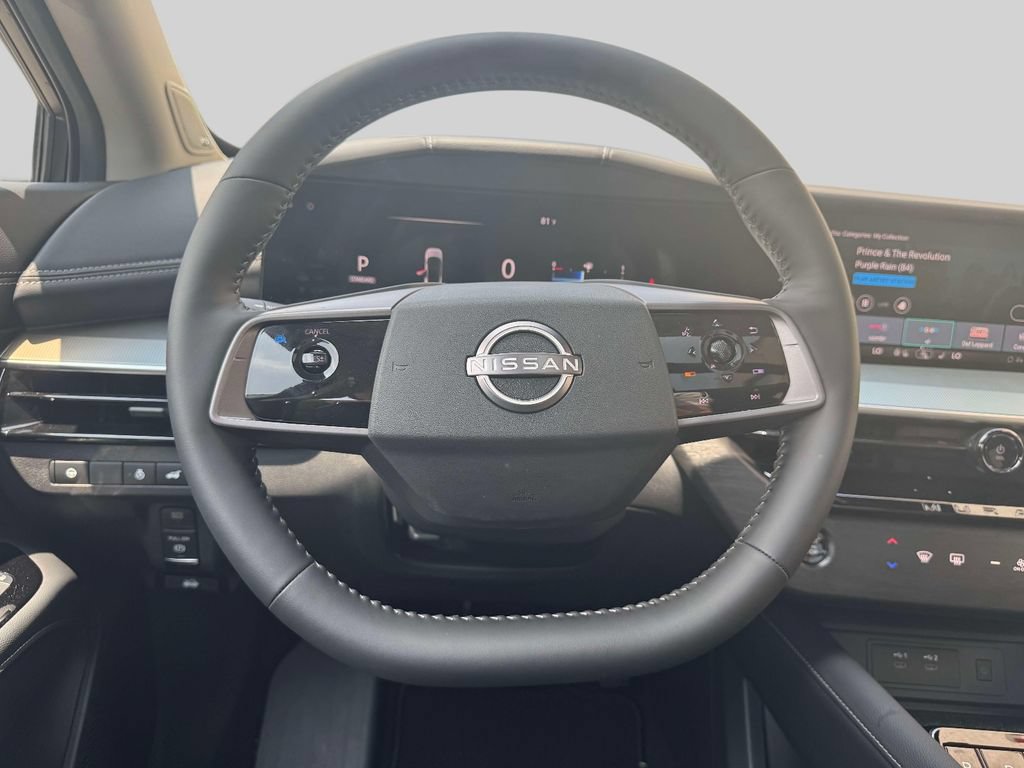 Used 2025 Nissan Murano SL AWD/4WD image 13