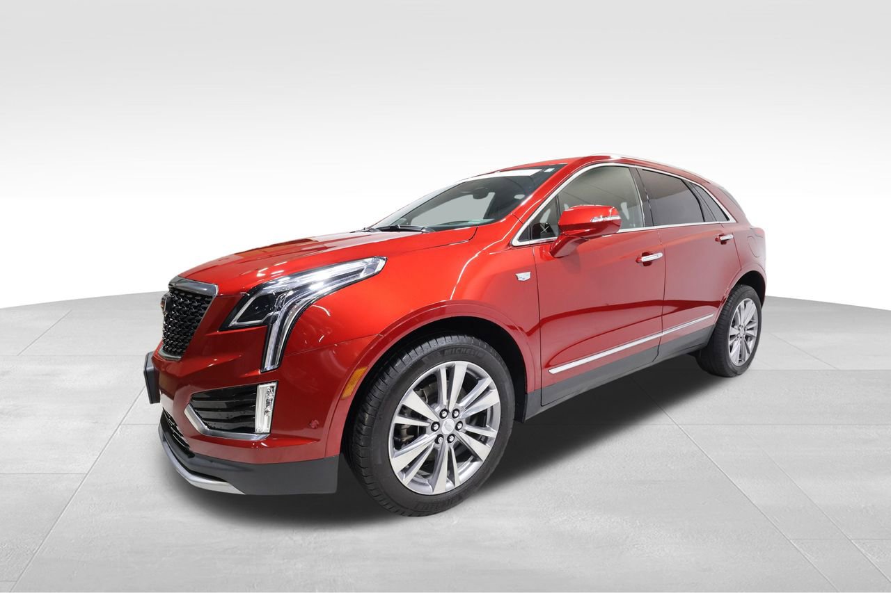 Used 2025 Cadillac XT5 Premium Luxury w/ Technology Package AWD/4WD image 8