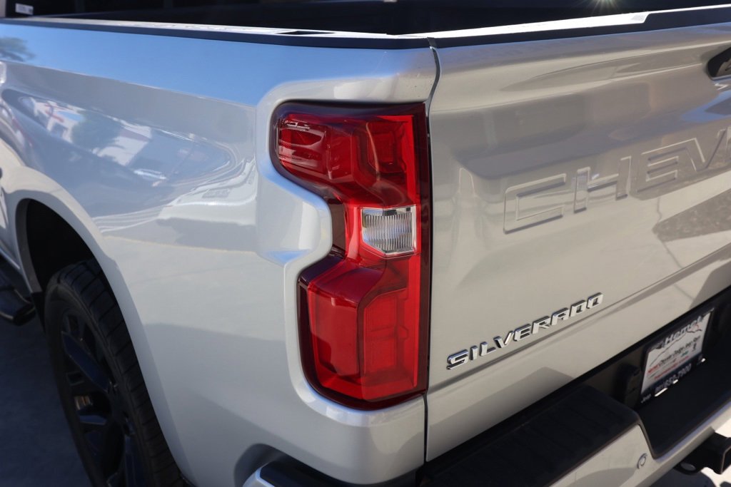 Used 2022 Chevrolet Silverado 1500 RST image 7